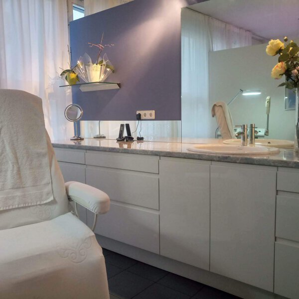 Simply Beauty Studio Behandlungsliege